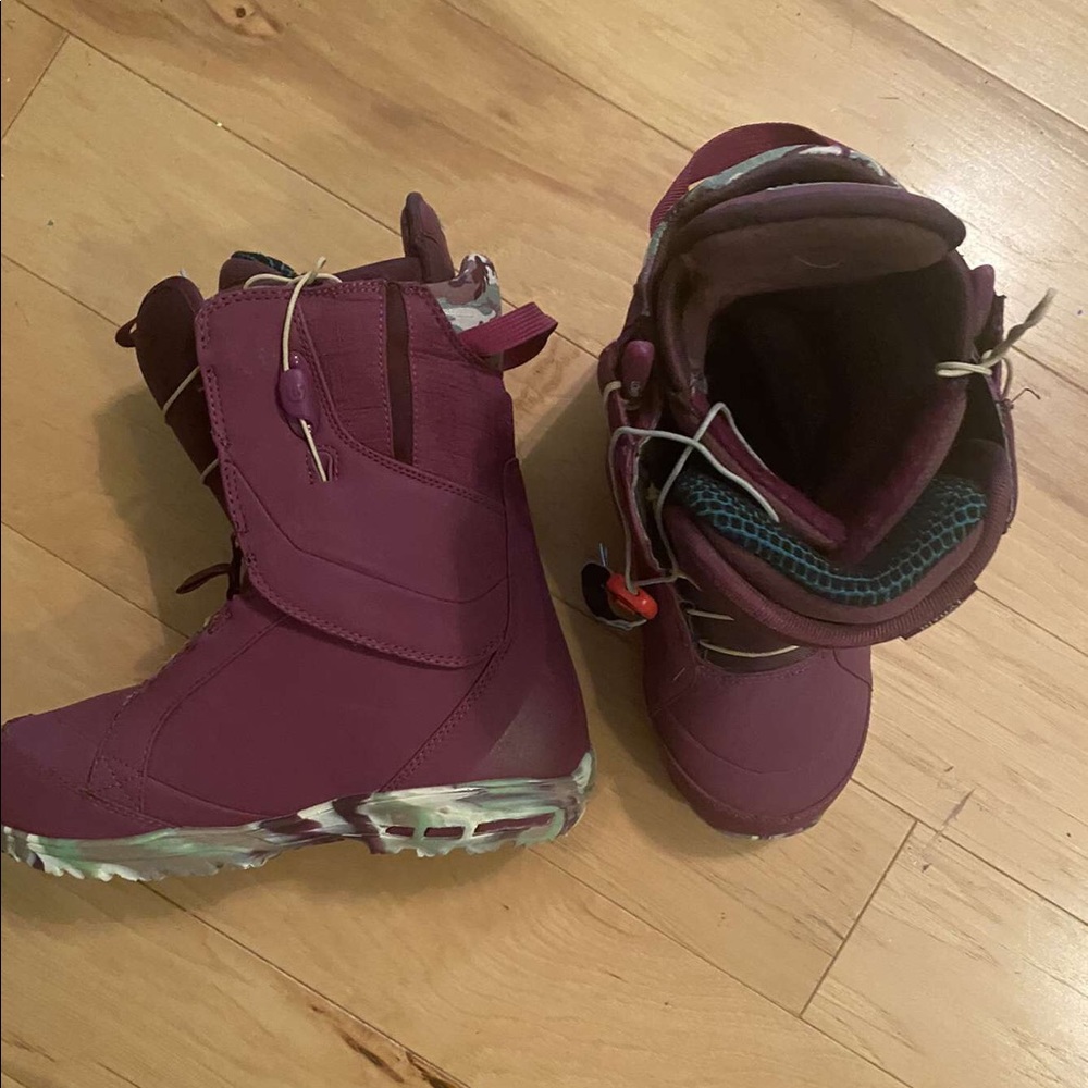 Burton snowboard boots!
